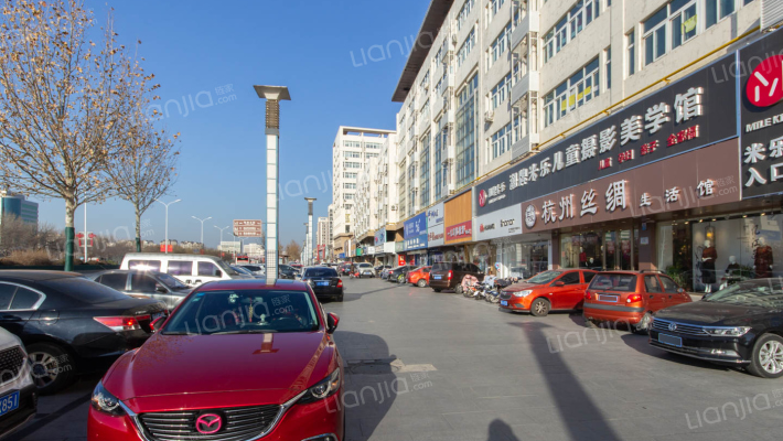 君利商厦外景图