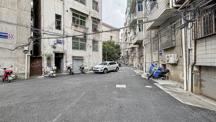 秋月社区太平桥西弄外景图