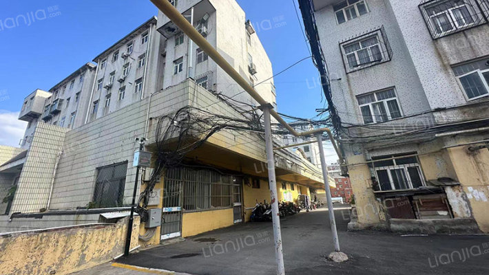 昌大三公司宿舍外景图