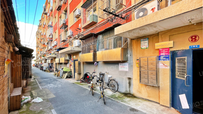 华威南路外景图