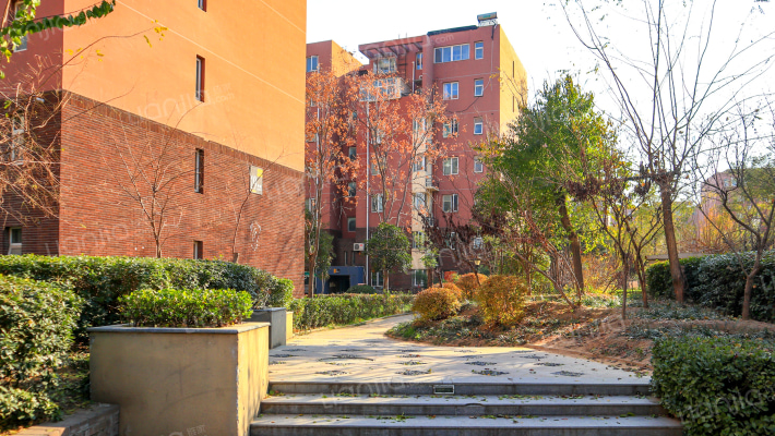 佛岗新居外景图