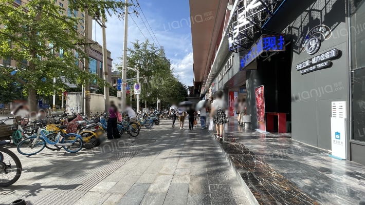 乾昌大厦外景图