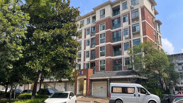 东方华府外景图