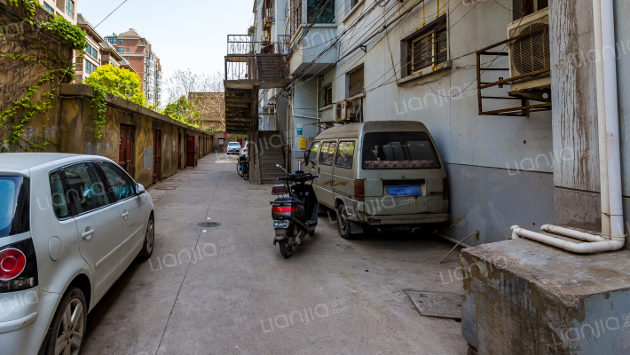 共建小区外景图