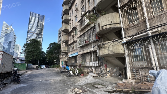 岭南软管软轴宿舍外景图