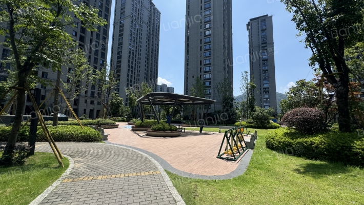 西泰佳苑外景图