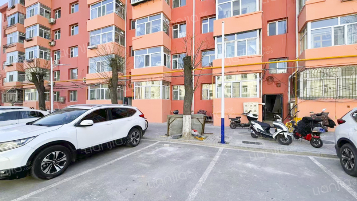 前进路21号外景图