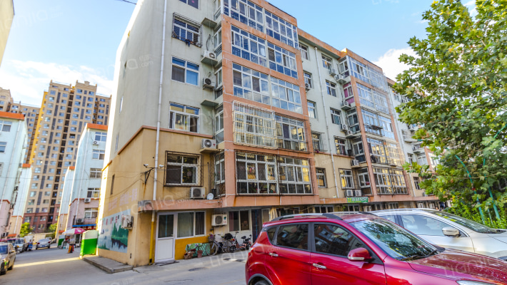 安居花园外景图