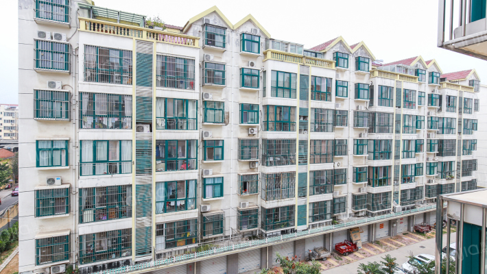 鼎鑫龙湖湾外景图