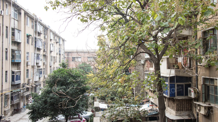 陇海里20号院外景图