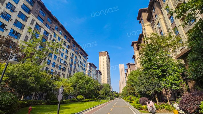 荣盛昱龙府外景图