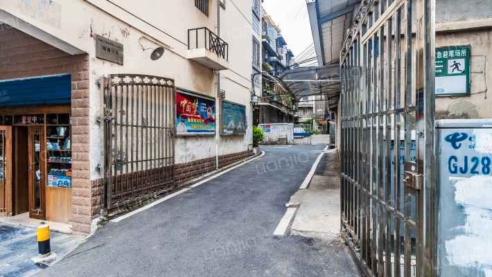 榕泉小区外景图