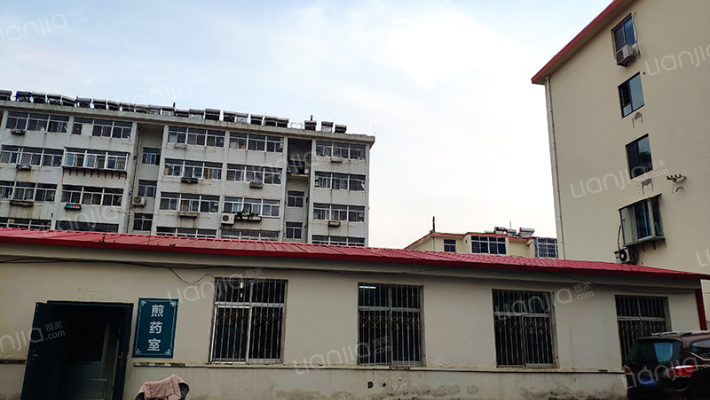 科委家属楼外景图