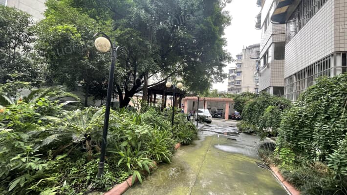 瑞西小区外景图