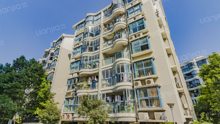 绿都花城A组团外景图