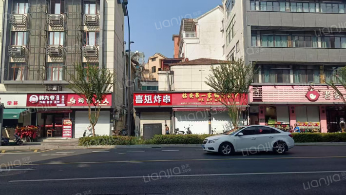 临建宿舍外景图
