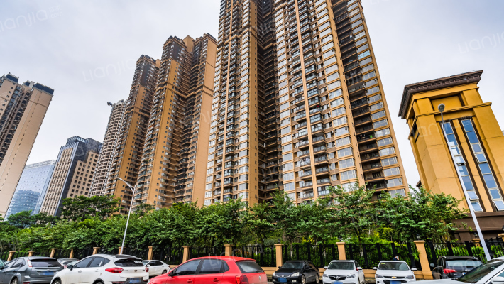 霖峰壹號一组团外景图