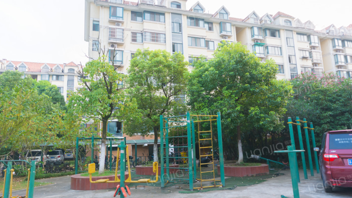 天地新城天心座外景图