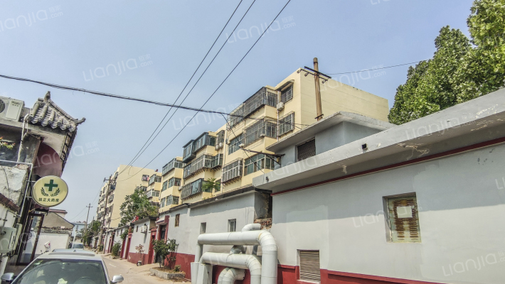 交警东关宿舍外景图