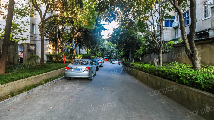 市府大院外景图