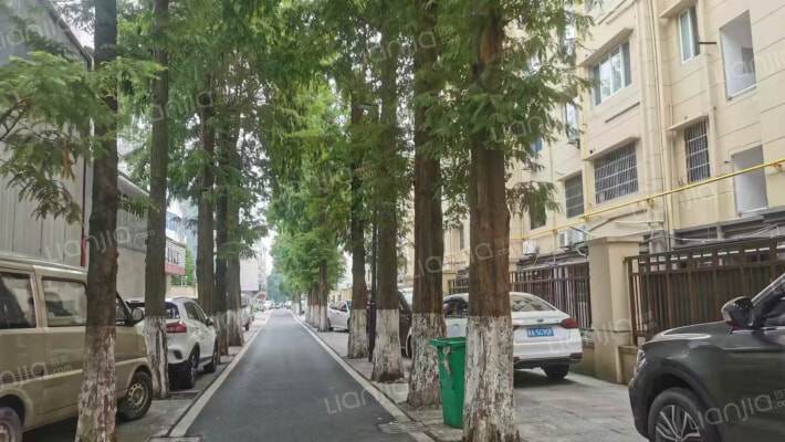 景杉路783号外景图