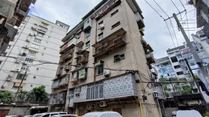 桃花山巷33号外景图