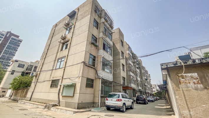 军分区家属院西院外景图