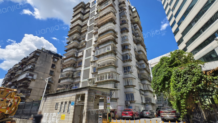 烟草宿舍外景图