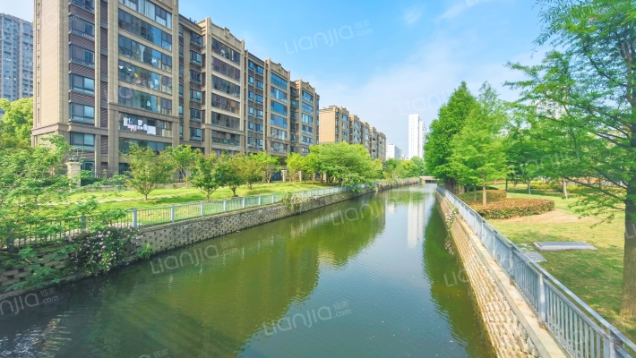 恒大华府外景图