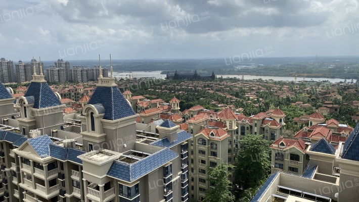 南国威尼斯城外景图