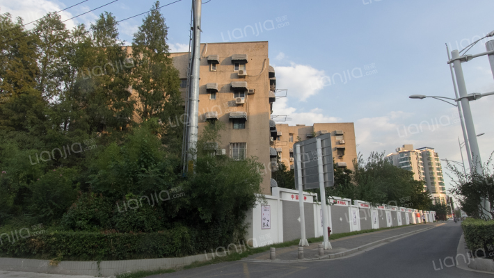 水文苑小区外景图