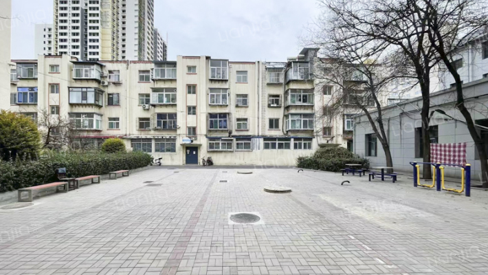 新建路气象局宿舍外景图