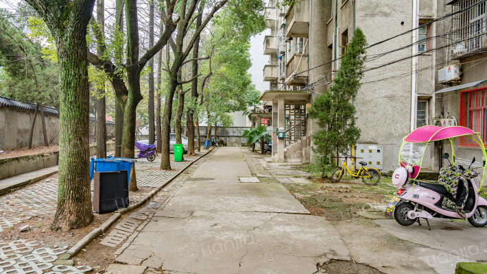 湖东二村外景图