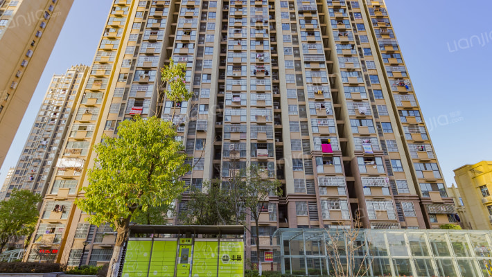 金葡萄家园小区外景图