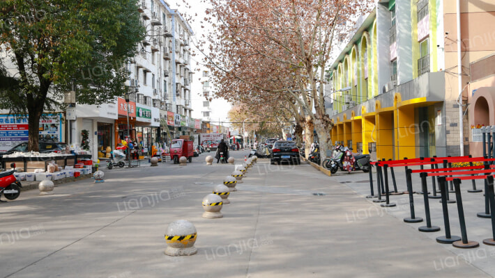 附小宿舍北楼外景图