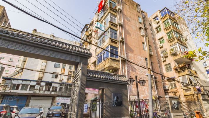 安庆路147号外景图