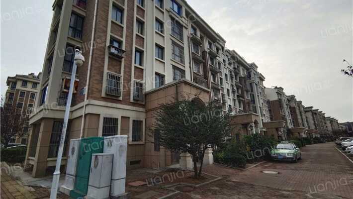 山里小区D区外景图