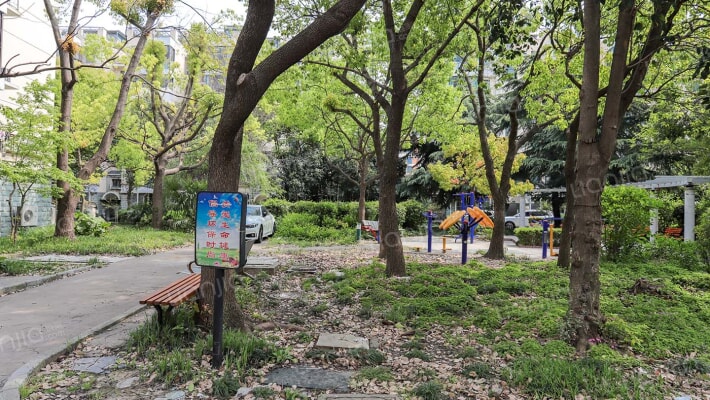 嘉发公寓外景图