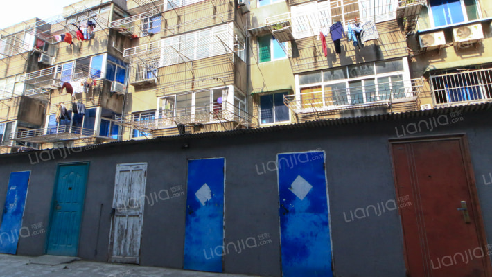 工人新村外景图