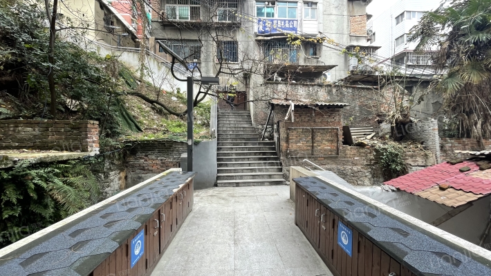 狮峰路63号外景图