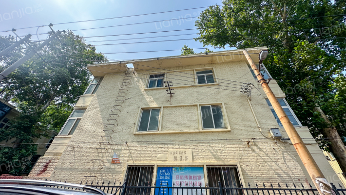 矿山局宿舍楼外景图