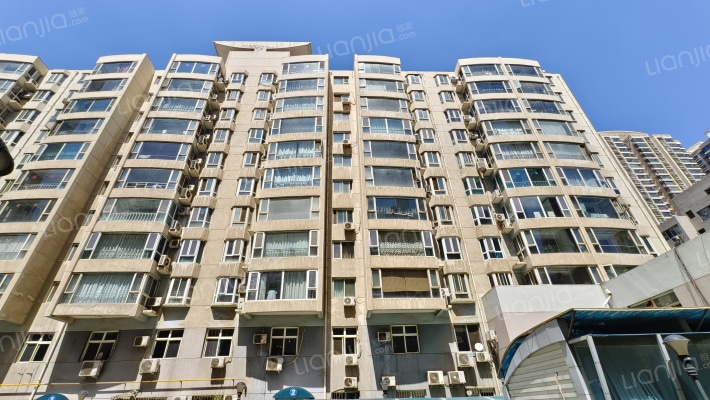 西津广场小区外景图