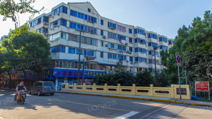 新建中路470弄外景图