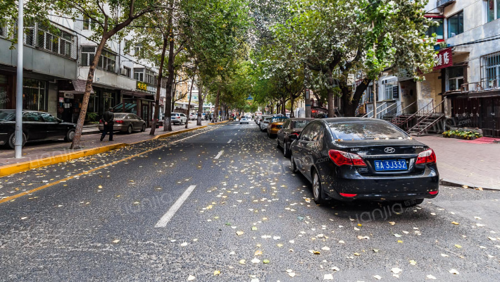 经纬十一道街外景图