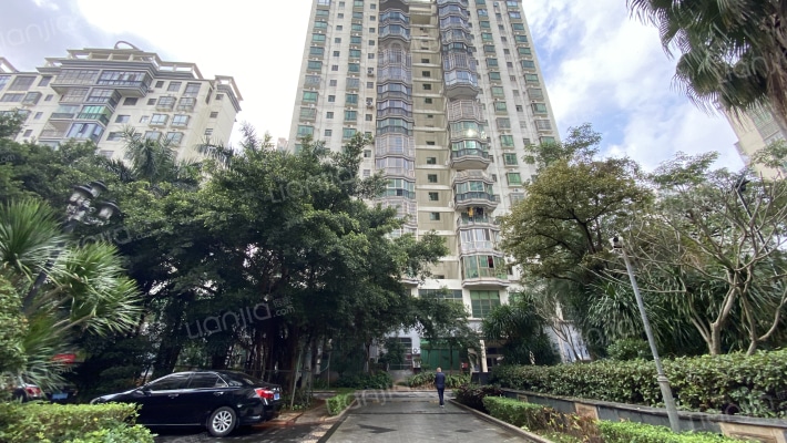 福隆广场外景图