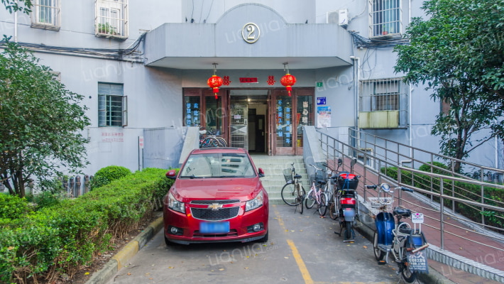 利津小区外景图