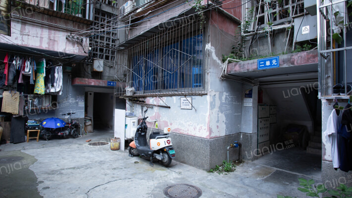 清江南街9号外景图