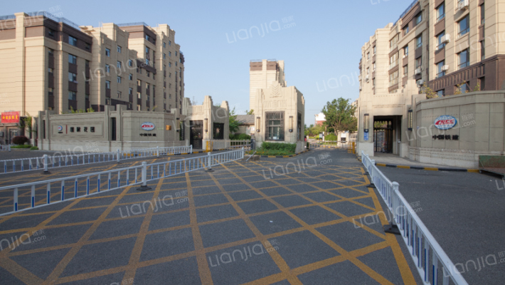 长春中铁国际花园四期房价怎么样中铁国际花园四期房源户型图小区车位