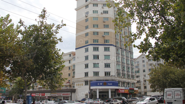 通伸南街外景图