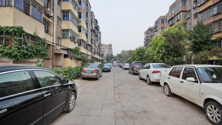 向阳小区外景图